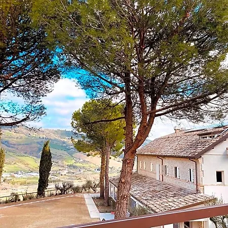 Hotel Tenuta Colle Serrano 4*