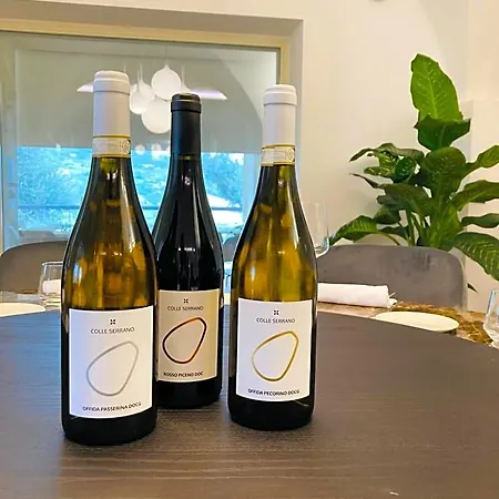Tenuta Colle Serrano 4* リパトランソーネ